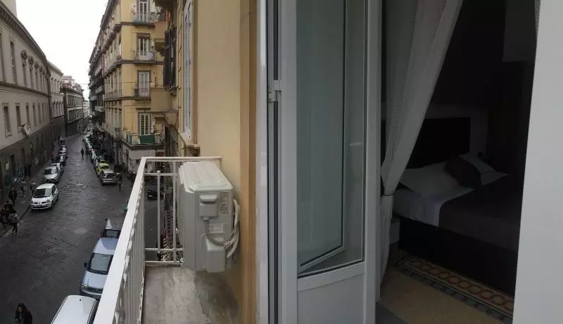 Fotos del hotel Mb95  Mezzocannone Luxurious Bed&breakfast:  11