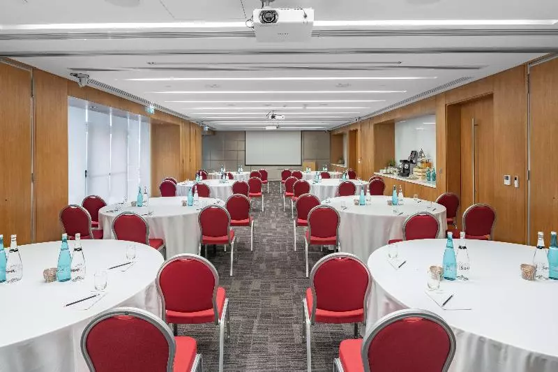 Fotos del hotel Radisson Blu  & Residence, Riyadh Diplomatic Quarter:  21