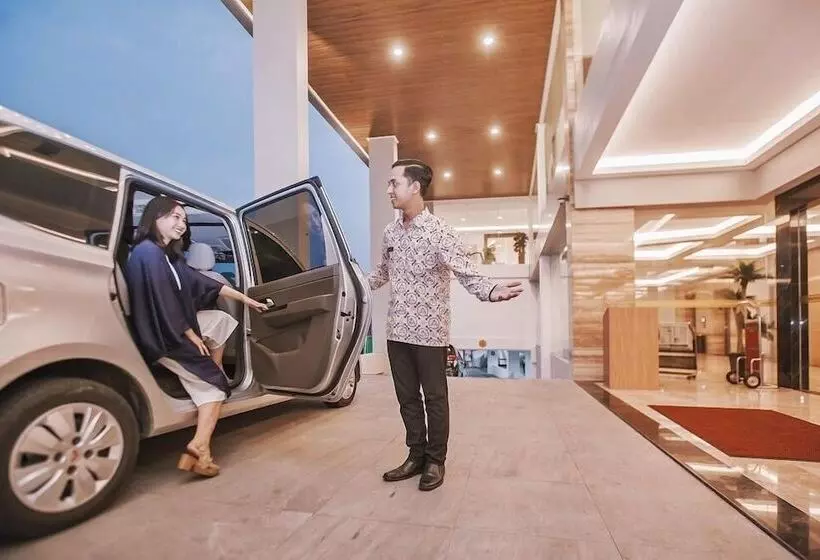 Fotos del hotel The Azana Hotel Airport Semarang:  2