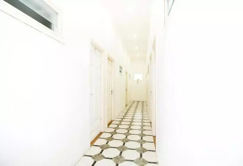 Fotos del hotel Oyo 204 Blessing Residence:  25